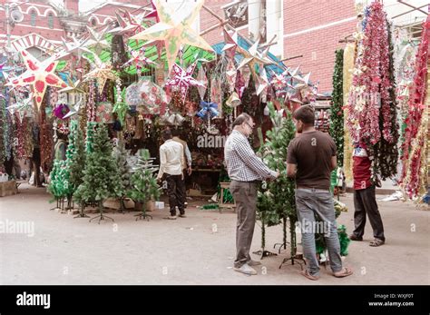 Lindsay Street New Market New Market, Kolkata, West Bengal, India ...