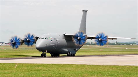 Antonov içerisinde Rus aksamı olmayan ilk An-178’i üretti | SavunmaSanayiST