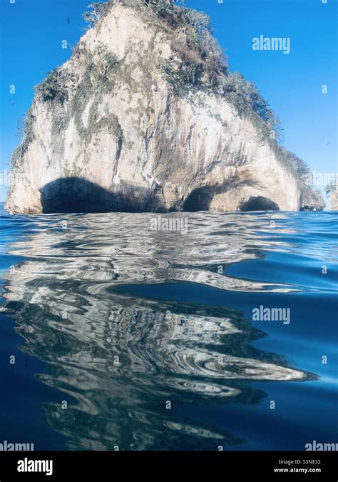 Los Arcos national park reflection Stock Photo - Alamy