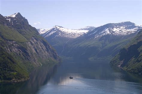 Fjord Ferry Geiranger Hellesylt