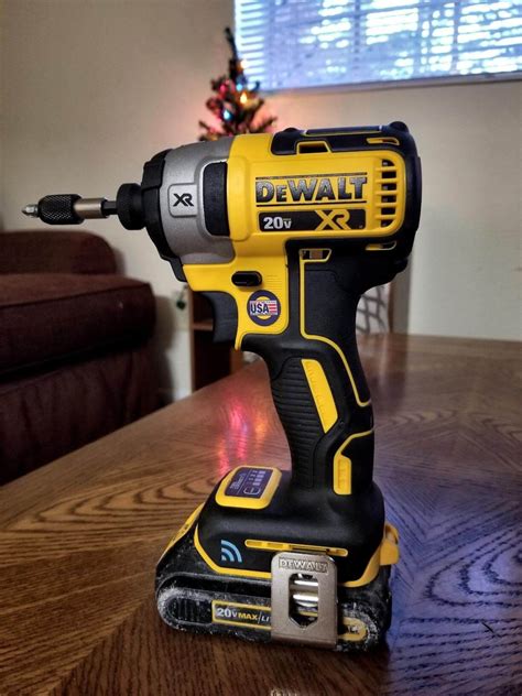 Dewalt's DCF887B Vs DCF888B: Detailed Comparison - Tools Territory