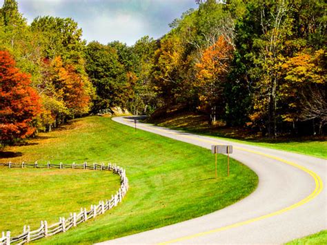 Fun things to do in Asheville NC - Blue Ridge Parkway