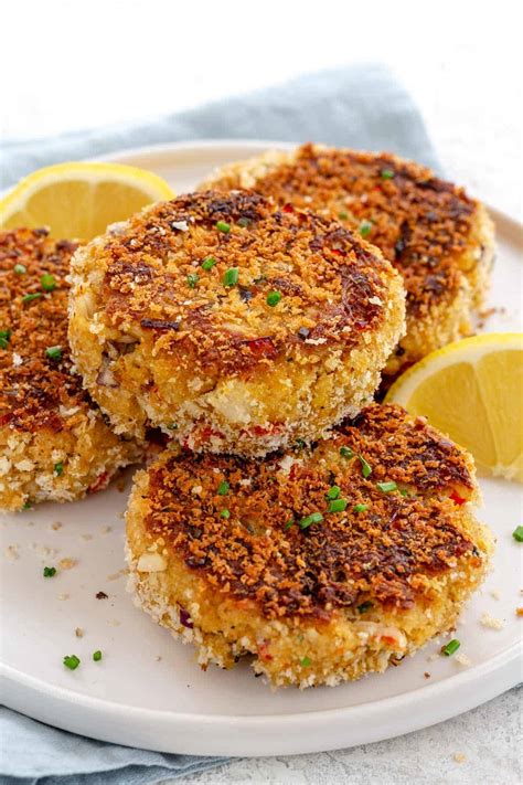 Crab Cakes Recipe - Jessica Gavin