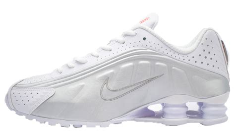 Nike Womens Shox R4 White | AR3565-101 | The Sole Womens