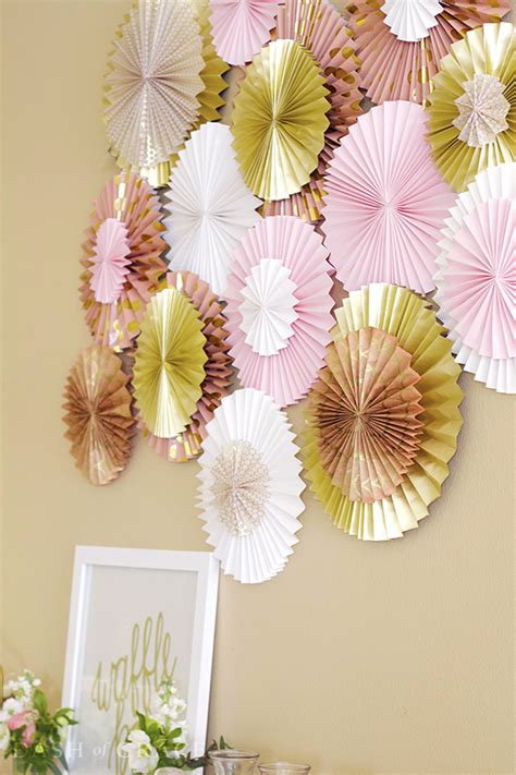 Paper Fan/ Paper Rosette DIY - Dash of Grace