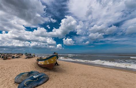 A comprehensive guide to Chennai's Beaches: Tourist Attractions for all Travellers