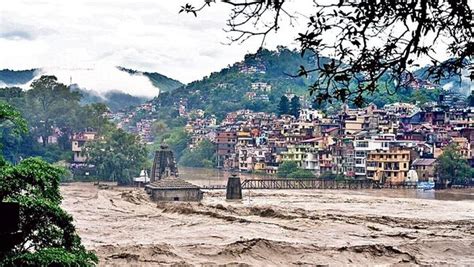 Himachal rains: Bus, hotel swept away by flood water in Manali. Check ...