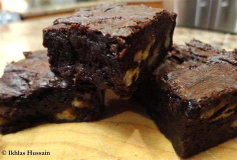 Recipe: Death by Chocolate Brownies - The Whimsical Whims of Ikhlas Hussain