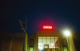CINEMA | Camera: Olympus XA2 Film: Lomography CN400 | Minchioletta | Flickr