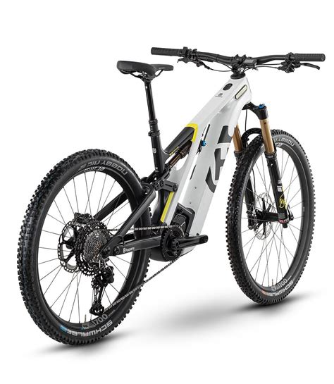 Husqvarna E-Bicycles Unveils All New Mountain Cross Range | Bicycle ...