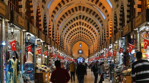 Spice Bazaar a Culinary and Aromatic Paradise İstanbul GoTürkiye