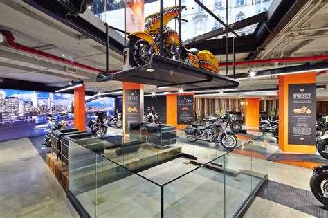 High-Tech Urban Harley Davidson Flagship-Store in NYC by JPDA | Jordan ...