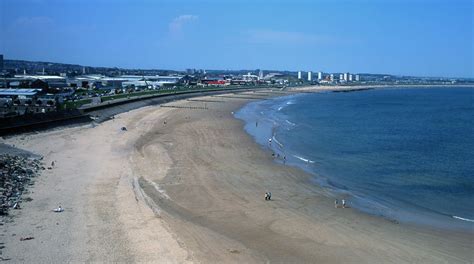 Aberdeen Ballroom Beach, Aberdeen & Aberdeenshire – Beaches | VisitScotland