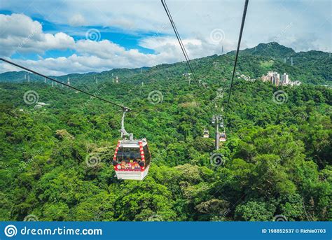 Maokong Gondola Operates between Taipei Zoo and Maokong Editorial Photography - Image of august ...