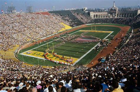 A Look Back at Super Bowl Field Designs – SportsLogos.Net News