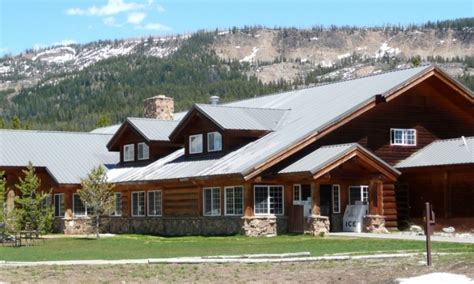 Flagg Ranch Resort & Headwaters Lodge, Wyoming - AllTrips