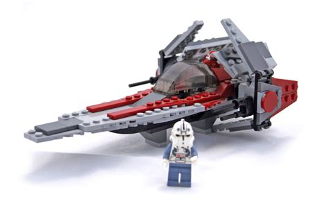 V-wing Fighter - LEGO set #6205-1 (Building Sets > Star Wars > Episode III)