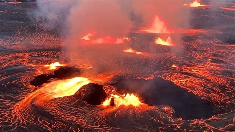 Kilauea Webcam Streams Hawaii Volcano Eruption Live