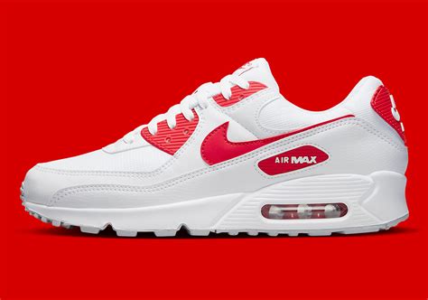 The Nike Air Max 90 Cleans Up In “Fire Red” | LaptrinhX / News