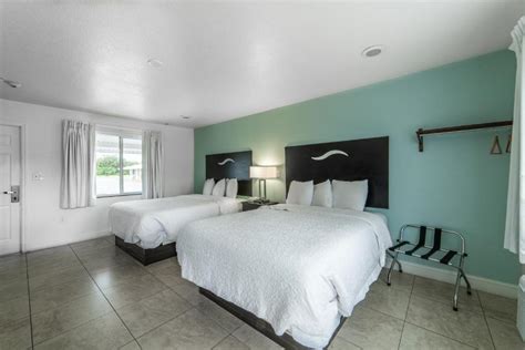 Everglades City Motel - Everglades Adventures Inn, Everglades City ...