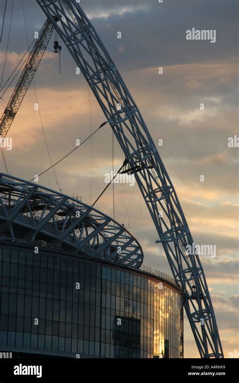 The Wembley Arch Stock Photo - Alamy