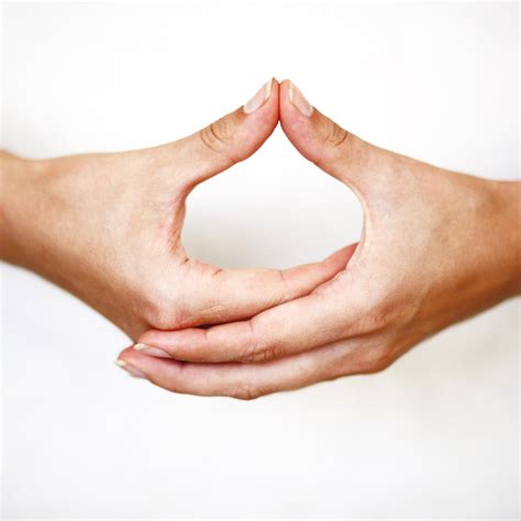 Mudras : le yoga par les doigts