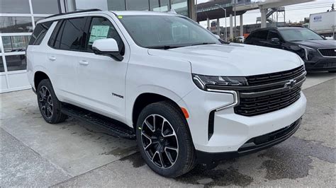 White 2021 Chevrolet Tahoe RST Review - GSL GM City - Calgary - YouTube