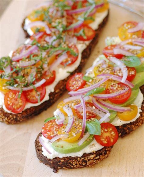 Vegetarian Sandwich Recipe with Avocados, Ricotta & Tomatoes — Eatwell101