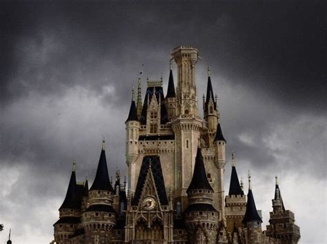 Life After Disney: Castle | Disney world, Disney photos, Castle