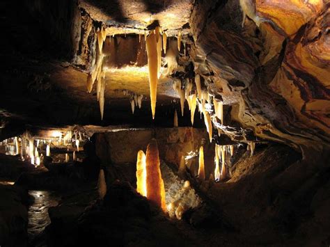 Ohio's Largest Caverns Are Absolutely Magical