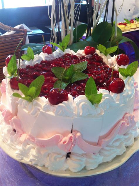 Cherry cream cake. | Cream cake, Desserts, Cake