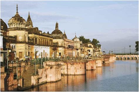 Ayodhya: the Sarayu (Ghaghara) riverfront ghats – Rama ki Paidi ...