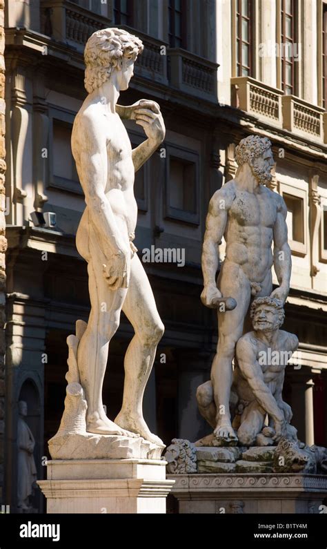 Statues in Piazza della Signoria in Florence Stock Photo - Alamy