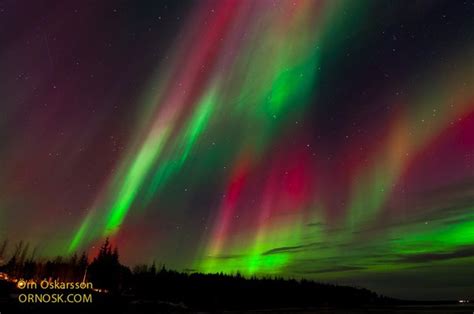 What causes auroras? - Quora