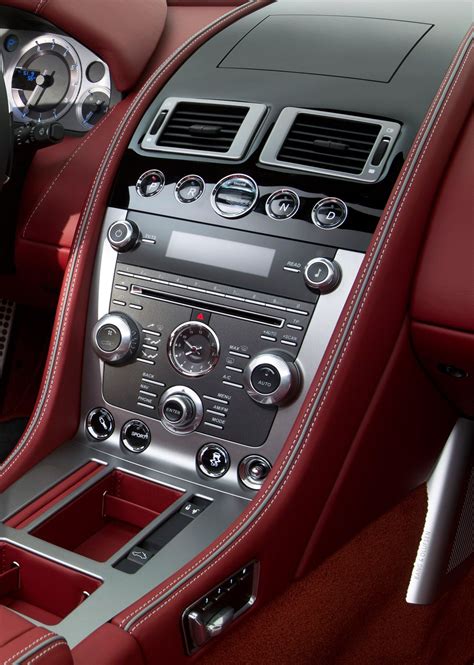 aston martin interiors - Поиск в Google