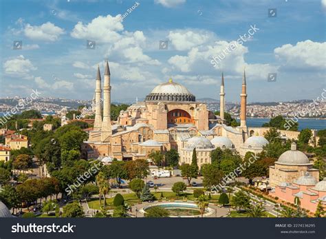 1,973 Ayasofya Square Images, Stock Photos, 3D objects, & Vectors | Shutterstock