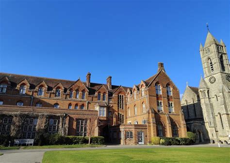 St Edward's Summer School (Oxford, United Kingdom)