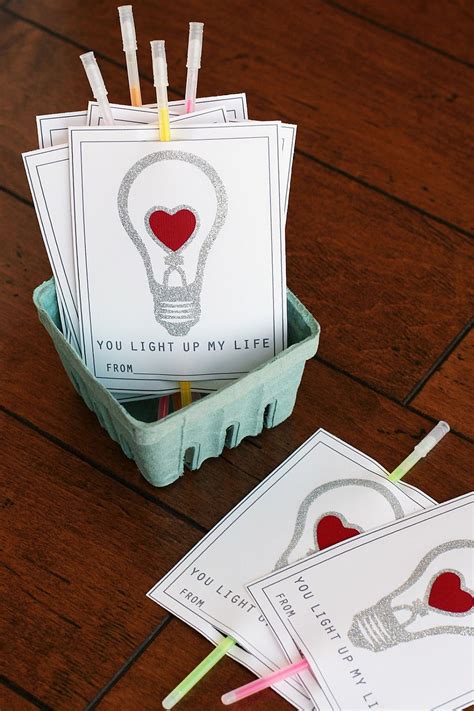 20 Fun and Easy DIY Valentine’s Day Cards to Express Your Undying Love