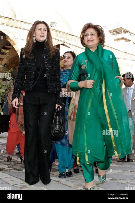 Asma assad syria hi-res stock photography and images - Alamy