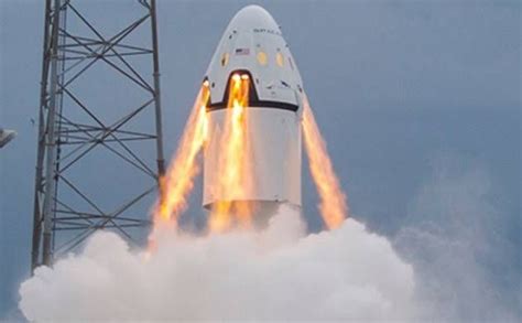 SpaceX Dragon launch today (File photo) in 2020 | Spacex, Spacex dragon, Visit nasa