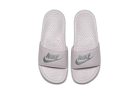 Nike Benassi Logo Slides Pink/White Summer Drop | Hypebae