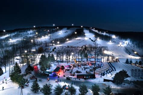 4 New Indy Ski Pass Resorts Make You Wanna JUMP! JUMP!