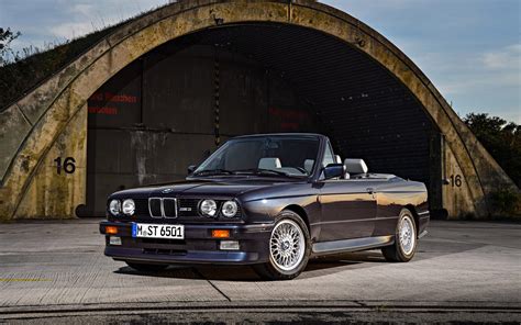 1988 BMW M3 Cabrio Wallpapers | SuperCars.net