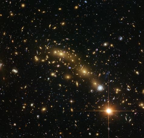 Astronomers Map Galaxy Cluster More Precisely Than Ever Before