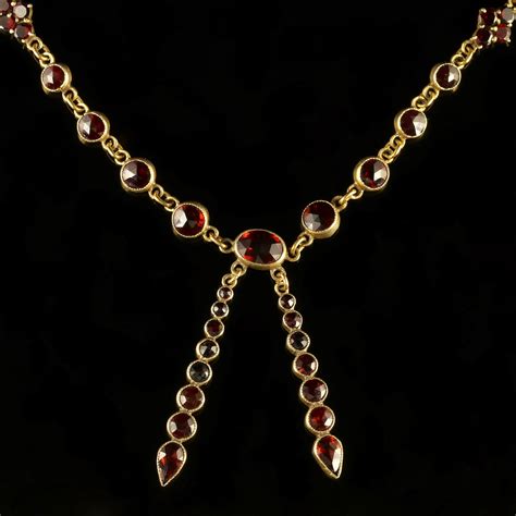 ANTIQUE VICTORIAN GARNET NECKLACE CIRCA 1880 BOHEMIAN GARNETS | Silver jewelry handmade, Pretty ...