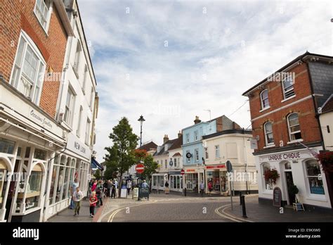 Alton town centre, Hampshire, England, UK Stock Photo: 74811548 - Alamy