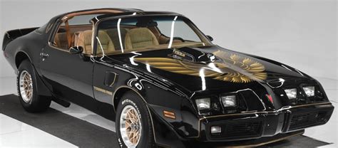 Classic Muscle Cars For Sale - Collector Muscle Car Dealer | Volo Museum