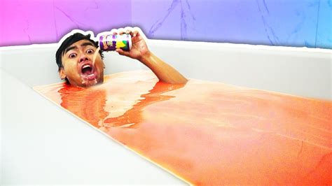 GUAVA JUICE BATH CHALLENGE! - YouTube