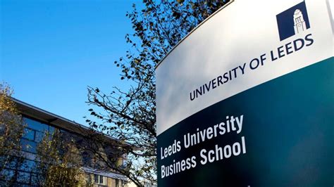 Apply! Leeds University Business School Scholarships