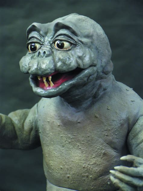 NOV132226 - TOHO 12IN SERIES MINILLA VINYL FIG 1967 VER - Previews World